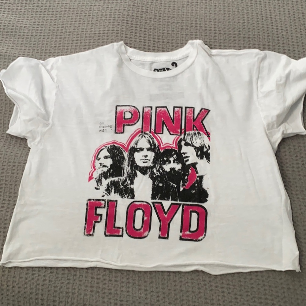 Pink Floyd tee shirt